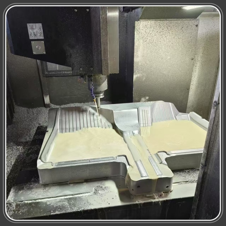 汽车模具实体厂家
